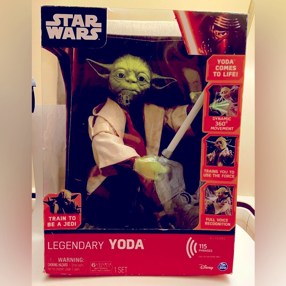 Star Wars Legendary YODA Jedi Master 16" Interactive Talking Train W Yoda
